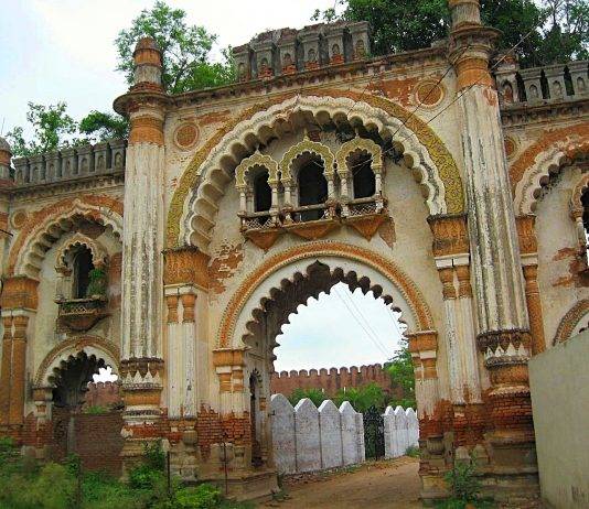 ​रामबाग, दरभंगा ​का प्रवेश द्वार - तब और अब