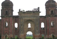 सरकार बनाम स्वयं-भू सरकार (भाग-2) ✍ दरभंगा राज के स्थापत्य धरोहर को दरभंगा राज की पीढ़ी जानती हैं? शायद नहीं 😢 कला, संस्कृति और गरिमा की बात करने पर लोग हँसते हैं 😢